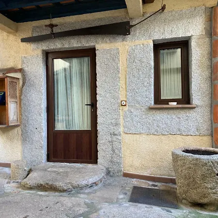 La Vertedera Iii Holiday home *